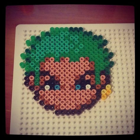 Roronoa zoro - One piece Zoro One Piece Perler Beads, Dj Perler Bead Patterns, One Piece Pearler Beads, One Piece Perler, One Piece Perler Beads, Easy Perler Bead Patterns, Perler Creations, Easy Perler Beads Ideas, Perler Art