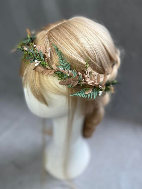 Leaf Crown Bride, Leaf Flower Crown, Fern Flower Crown, Cloudy Outfit, Thrift Wedding, Fern Crown, Ferns Wedding, Woodland Fairy Crown, Norse Wedding