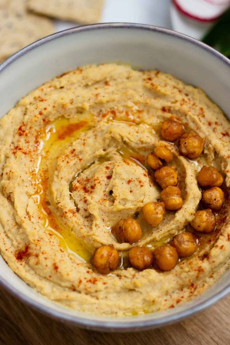 Roasted Garlic Hummus Without Tahini - Cashew Butter Roasted Garlic Hummus Recipe, Hummus Without Tahini, Garlic Hummus Recipe, Roasted Garlic Hummus, Garlic Hummus, No Cook Appetizers, Cashew Butter, Hummus Recipe, Roasted Chickpeas