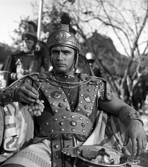 Julius Caesar 1953, Greer Garson, Mark Antony, Trip To Rome, Julius Caesar, Marc Anthony, Marlon Brando, Vintage Portraits, Film Awards