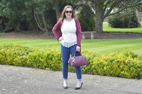 What To Wear With A Purple Handbag Outfit Purple Handbags Outfit, Purple Accessories, Purple Handbags, Purple Purse, Build A Wardrobe, Handbag Outfit, Song Of Style, What To Wear, Blog Posts