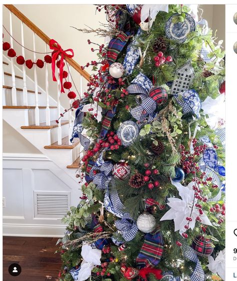 Christmas Tree Ideas Blue And White, Grand Millenial Christmas, Navy And Red Christmas Decor, Blue And Red Christmas Decor, Blue Christmas Ribbon, Red White Blue Christmas, Tartan Plaid Christmas Tree, Blue And White Christmas Tree, Tartan Christmas Decorations