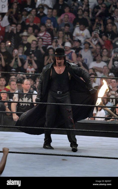 Mark Calaway, Wwe Undertaker, Undertaker Wwe, Neymar Jr Wallpapers, Alien Aesthetic, The Undertaker, Jeff Hardy, Stone Cold Steve, Hulk Hogan