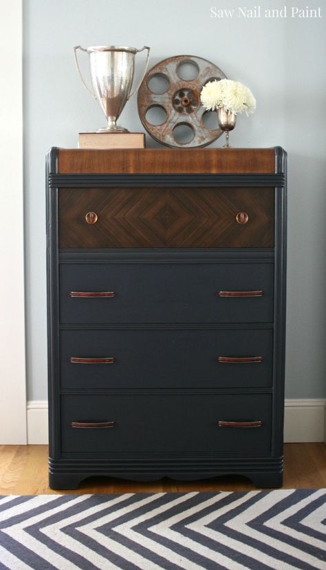 Charcoal gray waterfall dresser Waterfall Furniture, Waterfall Dresser, Diy Furniture Restoration, Furniture Rehab, Dresser Makeover, Furniture Renovation, Deco Furniture, Dresser Decor, Art Deco Furniture