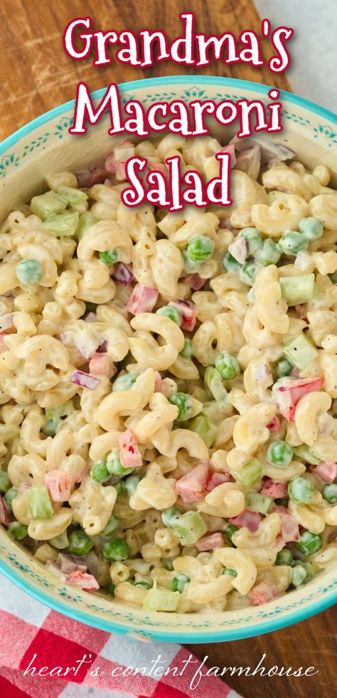 Grandma's Macaroni Salad Easy Cold Macaroni Salad Recipes, Marconi Salad Recipe, Old Fashion Macaroni Salad Recipes, Deli Style Macaroni Salad, Old Fashioned Macaroni Salad, Macaroni Salad Recipes, Southern Macaroni Salad, Noodle Ideas, Homemade Macaroni Salad