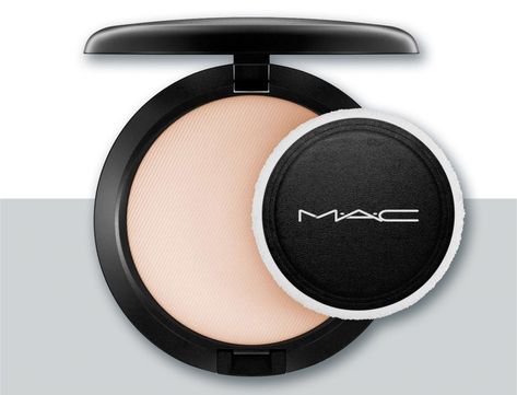 mac blot powder Mac Mehr, American Makeup, Mac Makeup, Blush Brush, Powder Makeup, Makeup Designs, Pressed Powder, Makeup Reviews, Face Powder