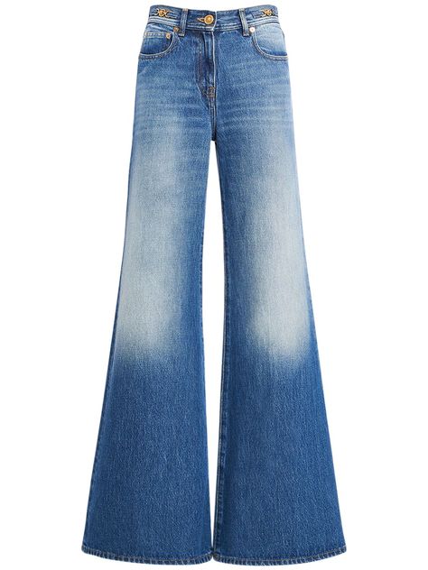 Find Versace Denim Flared Jeans on Editorialist. Front button and concealed zip closure. Belt loops. Logo details. Stonewashed coloring may vary. Five pockets. Model is wearing a size27 Latest Jeans, Denim Flare Jeans, Kick Flare Jeans, Kick Flares, Denim Flares, Versace Jeans, Flared Jeans, Baggy Jeans, Denim Fashion