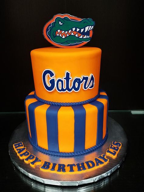 Florida Gator Birthday Cake, Florida Gator Cake Ideas, Florida Gators Cake Ideas, Florida Gators Cake, Fla Gators, College Grad Party, College Graduation Parties, Football Party, 1st Birthday Cake