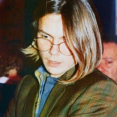 Guy With Round Glasses, Nerdy Guys, River Phoenix, Hey Jude, Round Glasses, Soul Searching, Dairy Products, Hair Inspo Color, Photo Dump