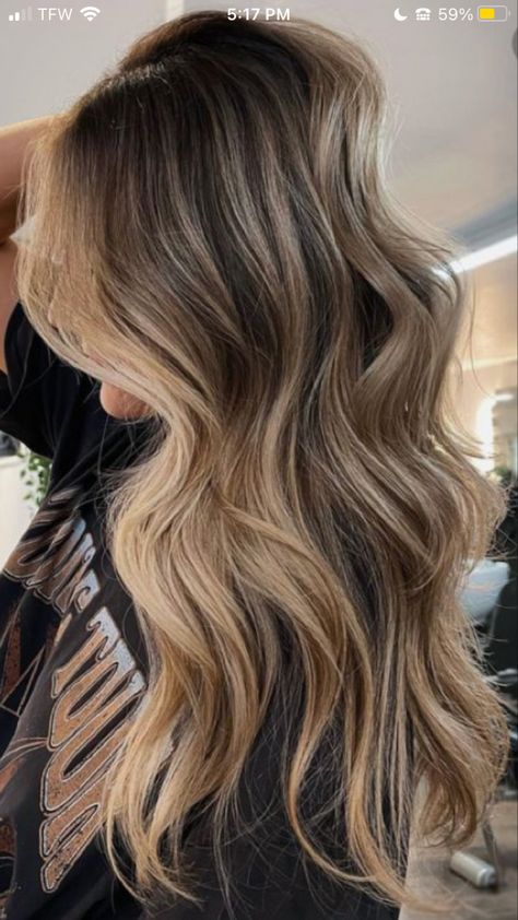 Dark Lived In Balayage, Brown Hair Teasy Lights, Dark Hair To Blonde Balayage, Brown Hair Blonde Highlights Money Piece, Highlights Tan Skin, Warm Bronde Balayage, Lived In Balayage, Cabelo Ombre Hair, Light Brunette Hair