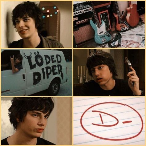 Rodrick Aesthetic, Rodrick Heffley Eyeliner, Roderick Heffley, Princesa Emo, Guy Liner, Rodrick Rules, Greg Heffley, Rodrick Heffley, Devon Bostick