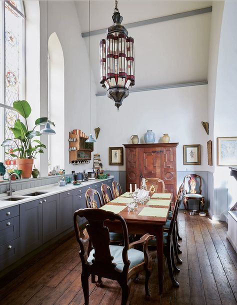 6 Kitchens with a Vintage Vibe – The Colorado Nest Converted Homes, Converted Chapel, Ikea Book, Future Mansion, Heritage Kitchen, Townhouse Ideas, Organic Modernism, Dreamy Kitchens, Kitchen Industrial