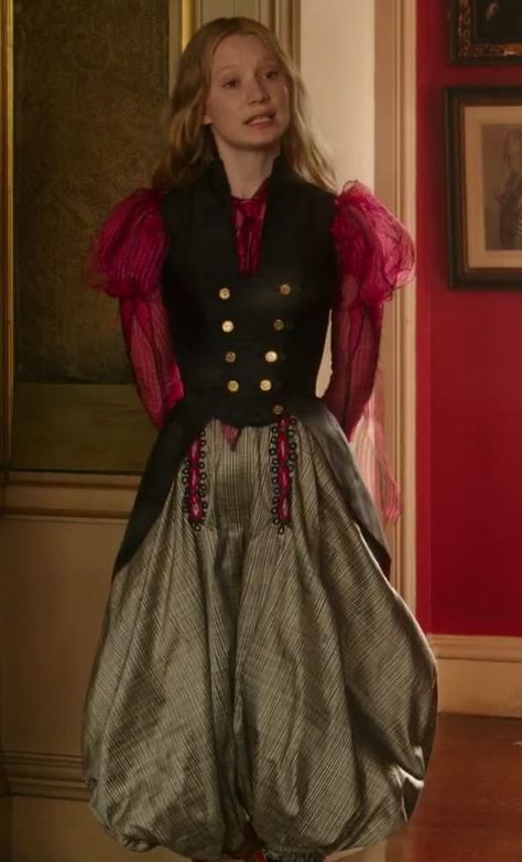 Alice through the Looking Glass: Alice Vampire Ocs, Alice In Wonderland Outfit, Colleen Atwood, Film Costumes, Alice Cosplay, Alice Costume, Alice In Wonderland Aesthetic, Mia Wasikowska, Alice In Wonderland Costume