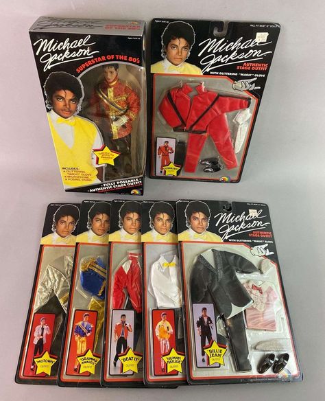 Jackson Core, Michael Jackson Beat It Jacket, Michael Jackson Doll, Michael Jackson Jacket, Michael Jackson Meme, Micheal Jackson And His Children, Nature Outfits, Jean Outfit, Billie Jean