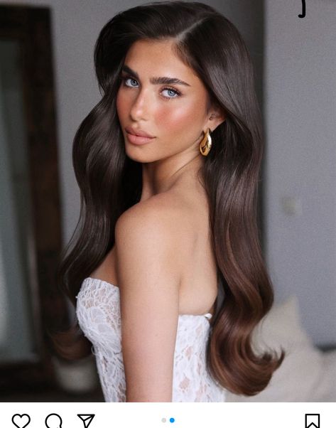 Long Brown Wedding Hairstyle, Bride Brown Hair Hairstyles, Wedding Hair Highlights, Brunette Hairstyles Wedding, Long Glamour Hair, Wedding Hairstyles Brunette Down, Engagement Shoot Hair And Makeup, Bridesmaid Hair Down Brunette, Bridal Hair With High Neckline Dress