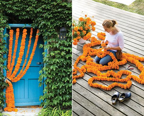 What's better than a flower wall? A hanging flower curtain. Hang it on a wall or in a doorway - this marigold hanging flower wall is the perfect party decor. Diy Marigold Garland, Flower Decoration For Door, Hanging Flower Curtain, Garage Curtains, Marigold Garland, Diy Flower Wall, Flower Workshop, Diy Floral Decor, Diwali Decorations At Home