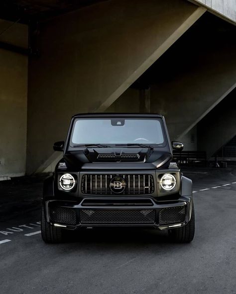 luxury cars on Instagram: “Rate this BRABUS! Type in the comments! 🔥🔥🔥 Follow @landrollers Follow @landrollers Follow @landrollers  Photo by: @platinum_group  Want to…” Mercedes Brabus, Mercedes Benz World, Mercedes Benz G500, Mercedes G63, Mercedes Cls, Benz G Class, High End Cars, Mercedes Benz G Class, Mercedes Maybach