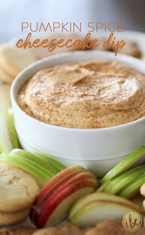 Pumpkin Spice Cheesecake Dip - a delicious pumpkin spice fruit and apple dip perfect for a fall dessert. Pumpkin Cheesecake Dip, Spice Cheesecake, Thanksgiving Fruit, Pumpkin Spice Cheesecake, Pumpkin Dip, Fruit Dips Recipes, Spiced Fruit, Inspired By Charm, Cheesecake Dip