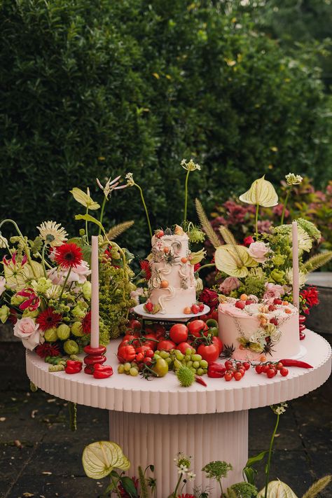 Wedding Cake Displays, Italian Editorial, Wedding Warehouse, Scalloped Table, Katie White, Cake Displays, Modern Decor Ideas, Flower Displays, Together Journal