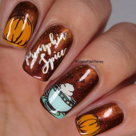 Pumpkin Spice Manicure, Nail Art Designs Christmas, Harvest Nails, Fall Pedicures, Nail Glow, Irish Nails, Spice Nails, Nail Halloween, Pumpkin Spice Nails