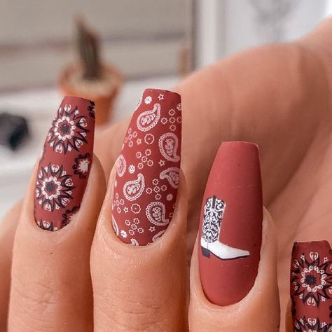 Hi I’m Kellie on Instagram: "Howdy Honey ✨ We all know I’m absolutely vibing with the new @clearjellystamper Yee-Haw (CjS-193) Stamping Plate! @kokoandclaire Berry Brick Discount Codes - @clearjellystamper ENBK20 @kokoandclaire ENCHANTED20 #nails #nailart #nailartist #nailtech #manicure #naildesign #showscratch #nailfashion #gelnails #nailpolish #clearjellystamper #western #boho #bohonails #westernnails #cowboynails #rednails #stampingnailart" Western Nail Art, Inspirational Nails, Cowboy Nails, Western Nails, Boho Nails, Nail Stamper, Nail Art Stamping Plates, Yee Haw, Stamping Nail Art