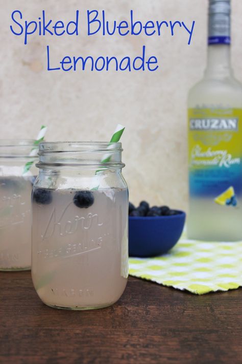 This Spiked Blueberry Lemonade is the perfect summer cocktail recipe.  It's easy to make, can be mixed and chilled in advance and tastes DELISH! Spiked Lemonade Recipe, Rum And Lemonade, Spiked Lemonade, Frozen Drink Recipes, Recipe For Teens, Rum Recipes, Cocktail Appetizers, Easy Cocktail Recipes, Lemonade Cocktail