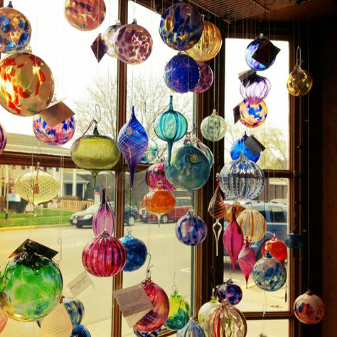 Pretty light catchers Glass Balls Display, Stairway Lighting Ideas, Stairway Lighting, Diy Classroom Decorations, Glass Balls, Diy Classroom, Ball Decorations, Lake Geneva, Humming Bird Feeders