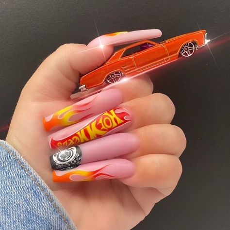 Hot Wheels Nails, Hot Wheel Collection, Nail Cartoon, Coffen Nails, Nail Glow, So Bored, Art Deco Nails, Nails Now, Hot Wheel