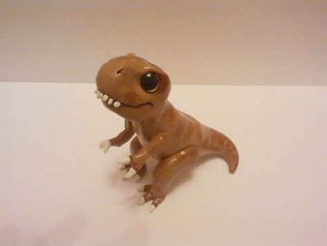 Dinosaur Polymer Clay, Polymer Clay Dinosaur, Scary Dinosaur, Clay Dinosaur, Animals Clay, Halloween Clay, Clay Sculptures, Hobbies To Try, Clay Stuff