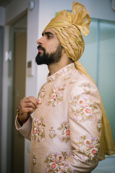 An Intimate Wedding With 100 Guests And An Adorable Love Story Servani Pose, Dulha Pose, Wedding Wear For Men, Men Sherwani, Sherwani For Men Wedding, Groom Pose, Wedding Outfits For Groom, Indian Wedding Poses, Groom Dress Men