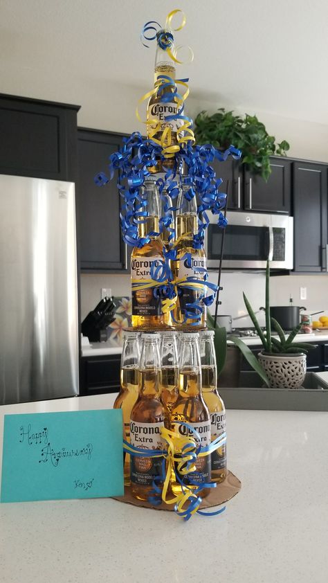 Corona (or any beer) Cake Gift Ideas Beer Gifts Ideas, Beer Basket Ideas For Men, Beer Gift Basket For Men, Beer Cake Gift, Cake Gift Ideas, Beer Gift Basket, Beer Gift Baskets, Sweet 16 Presents, 21st Birthday Beer Cake