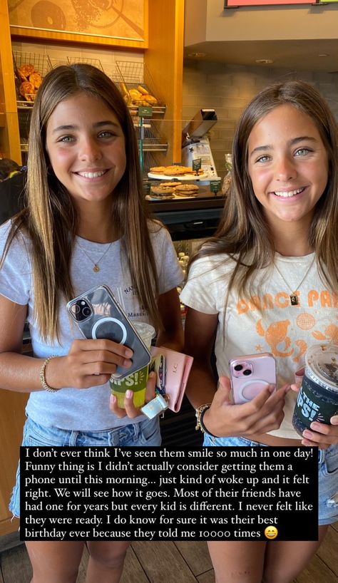 Clements Twins Ava And Leah, Ava And Leah Clements, Ava Clements, High School Bucket List, Leah Clements, Ava And Leah, Slay Hairstyles, Future Phone, Funny Day Quotes