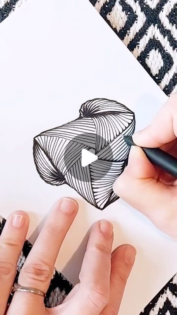 Doodles Line Art, Tangle Doodle Step By Step, Unique Line Art, Zen Doodle Art, Love Doodles, Tangle Art, Zentangle Drawings, Doodle Art Designs, Doodle Sketch