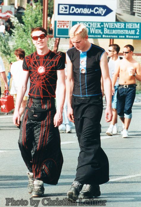 All sizes | Love Parade ´01 | Flickr - Photo Sharing! 2000s Rave Fashion, 90s Rave Fashion, Rave Outfits Men, Love Parade, Rave Fashion, Cyberpunk Fashion, Outfit Collage, Fashion Victim, Mens Street Style