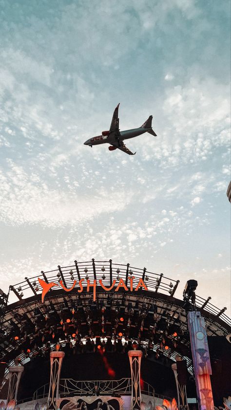 Airplane flying over at Ushuaia Ibiza Tomorrowland dimitri Vegas and like mike Ibiza Aesthetic Wallpaper, Ibiza Wallpaper, Ibiza Aesthetic, Travel Ibiza, Ibiza Trip, Ibiza Poster, Ushuaia Ibiza, Ibiza Vibes, Ibiza Clubs