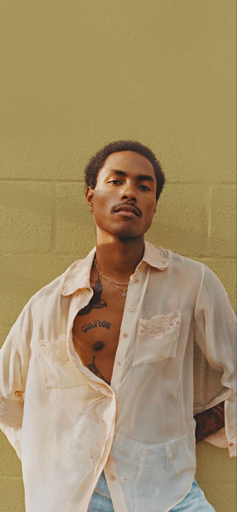 Steve Lacy Lockscreen, Steve Lacey, Reference Pics, Steve Lacy, Guitar Chords, Positive Vibes, Mac, Guitar, Track