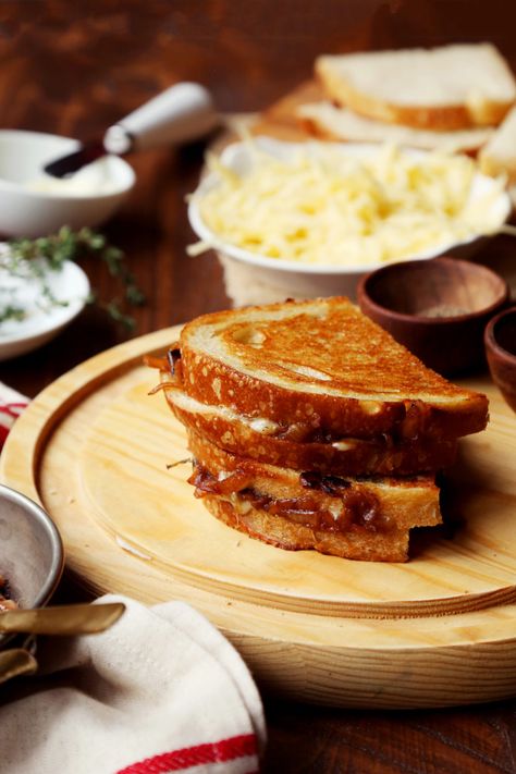 French Onion Grilled Cheese, French Recipes Authentic, Onion Grilled Cheese, Grill Cheese, Joy The Baker, Onion Jam, Grilled Cheese Sandwiches, Cheese Sandwich, Grilled Cheese Sandwich