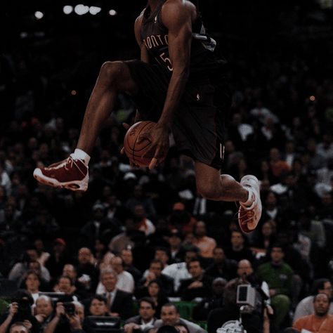 Black Basketball Aesthetic, Brown Basketball Aesthetic, Black Aesthetic Basketball, Mens Basketball Aesthetic, Guy Playing Basketball Aesthetic, Basketball At Night Aesthetic, Red Trainers, Athletic Aesthetic, Black Basket