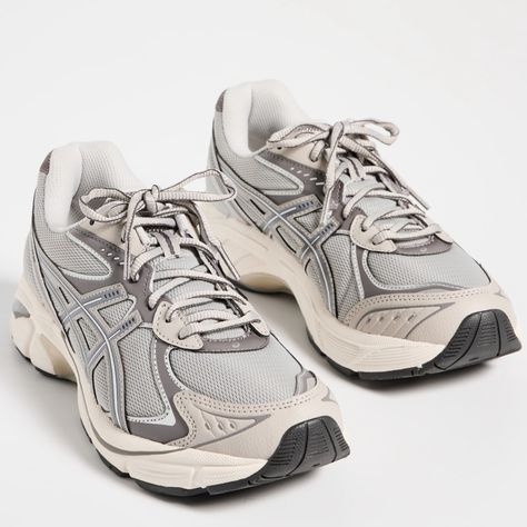 Asics Sneakers Gt-2160, Oyster Gray. Brand New, In Original Box And Receipt. Worn 3x, Basically Brand New. Asics Fashion, Walking Everyday, Fitness Fashion Outfits, Everyday Shoe, Shoes Asics, Cheap Sneakers, Asics Sneakers, Pink Running Shoes, Casual Leather Shoes