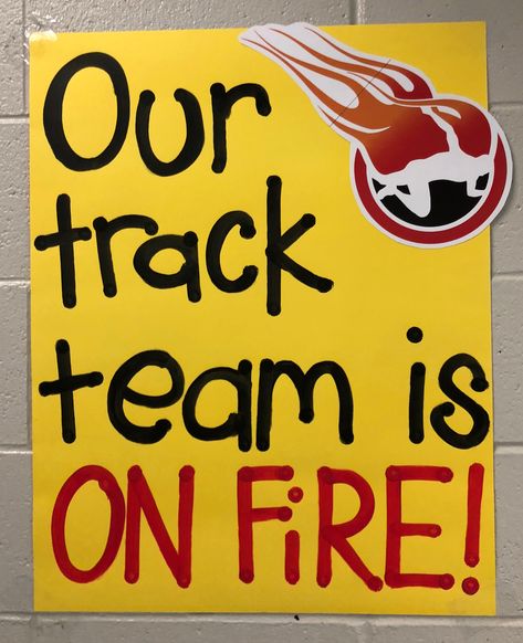 Track Posters High School, Cross Country Posters High Schools, Track Poster Ideas, Asb Ideas, Stuco Ideas, Spirit Posters, School Spirit Posters, Pep Squad, Competition Poster