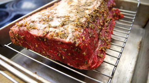 Tritip Roast, Tritip Roast Recipes, Strip Roast Recipe, Strip Roast, New York Strip Roast, Tritip Recipes, Beef Loin, Roast Steak, Bbq Roast