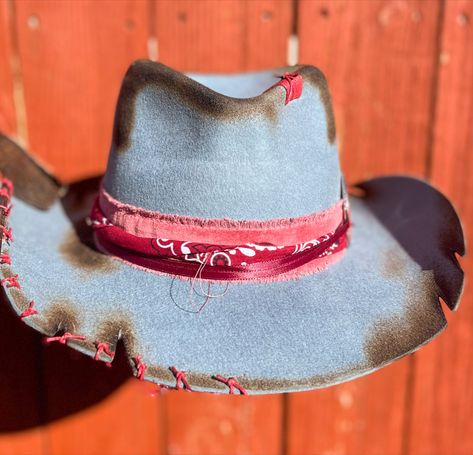 Shop Buck Off Boutique For More Punchy Outfits!
Hat: Buck Off Boutique
#Boutique#BuckOffBoutique #westerninspo #uniquephotoshoots #westernoutfits #customcowboyhats #cowboyhats #LockhartHatWorks #PunchyHats #punchy #western Punchy Outfits, Boutique, Outfit Inspo