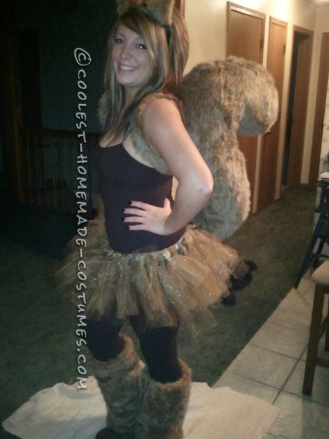 I made the tail just as I would a pillow and put elastic straps on it to wear like a backpack. Then I made an awesome tutu and hot glued some acorns to it! Homemade Costume Ideas, Short Wedge Hairstyles, Wedge Haircuts, Squirrel Costume, Diy Baby Costumes, Squirrel Tail, Idea For Halloween, Wedge Hairstyles, Homemade Costume