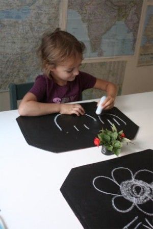 Chalkboard Placemats Chalkboard Placemats, Chalkboard Crafts, Diy Chalkboard Paint, Diy Chalkboard, Chalkboard Paint, Factory Direct Craft, Kids Corner, Crafty Diy, Craft Time