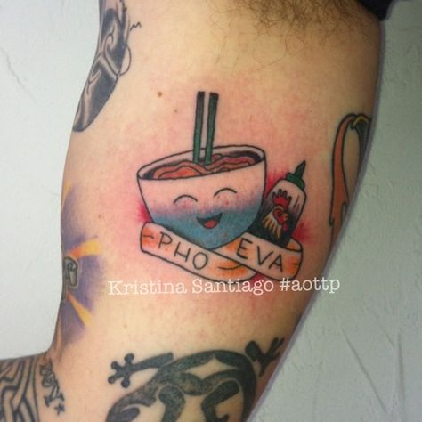 I <3 Pho! #pho #photattoo #sriracha Pho Bowl Tattoo, Sriracha Tattoo, Pho Tattoo, Jd Tattoo, Neat Tattoos, Pho Bowl, Nothing Lasts Forever, Cupcakes And Cashmere, Ink Drawings