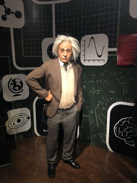 Madame Tussauds, Albert Einstein, My Pictures