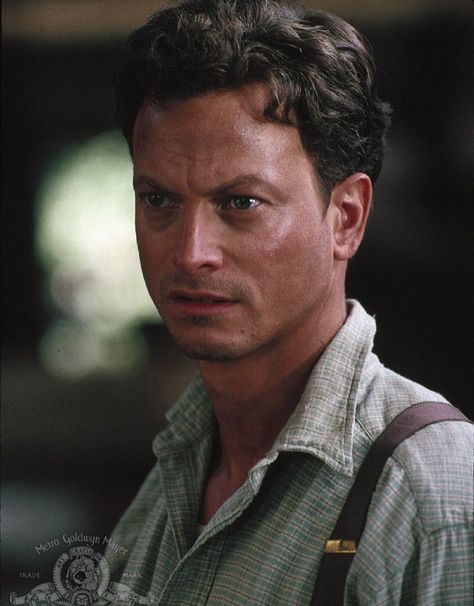 Gary as George Lt Dan, Lieutenant Dan, Mice And Men, Gary Sinise, Of Mice And Men, Actrices Hollywood, Hollywood Actor, Man Photo, Inspirational People