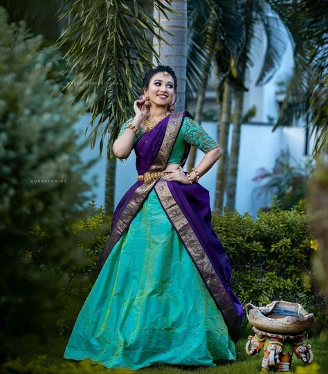 Photo Stills On Lehanga, Stills In Half Saree, Half Saree Photoshoot Poses At Home, Bathukamma Outfit, Poses On Half Saree, Half Saree Function Stills Outdoor, Lehanga Pose Ideas, Thavani Styles, Bridal Half Saree Lehenga