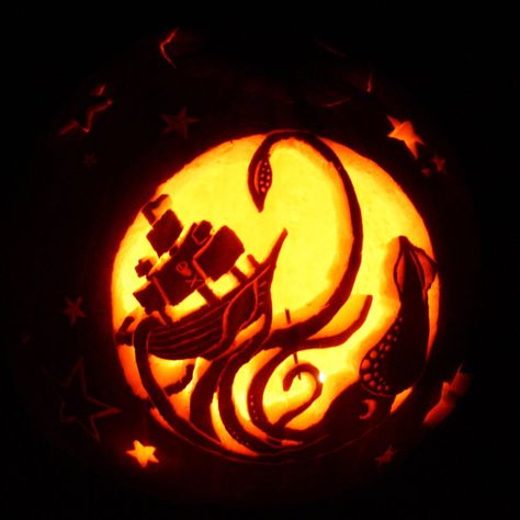 ship and tentacles pumpkin carving Pirate Pumpkin Carving Ideas, Impressive Pumpkin Carving, Kraken Pumpkin Carving, Pumpkin Carving Skeleton, Boat Pumpkin Carving, Octopus Pumpkin Carving, Pumpkin Carving Ideas Pirate Ship, Under The Sea Pumpkin Ideas, Pirate Ship Pumpkin Carving