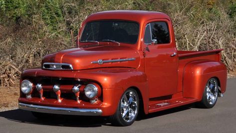 1952 Ford F1 - Ryan Reid - LMC Truck Life 1952 Ford Truck, Kombi Pick Up, Lmc Truck, Ford F1, Old Ford Trucks, Classic Ford Trucks, Auto Retro, Old Pickup Trucks, Jeep Pickup